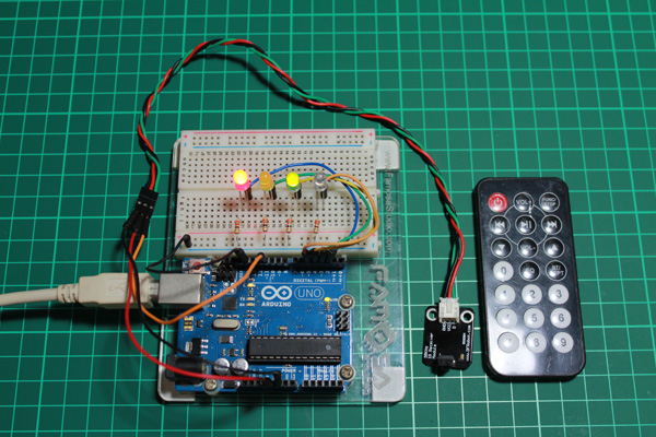 Remote dari IR Kit berhasil menghidupkan 2 buah LED yang terhubung dengan Arduino Uno R3